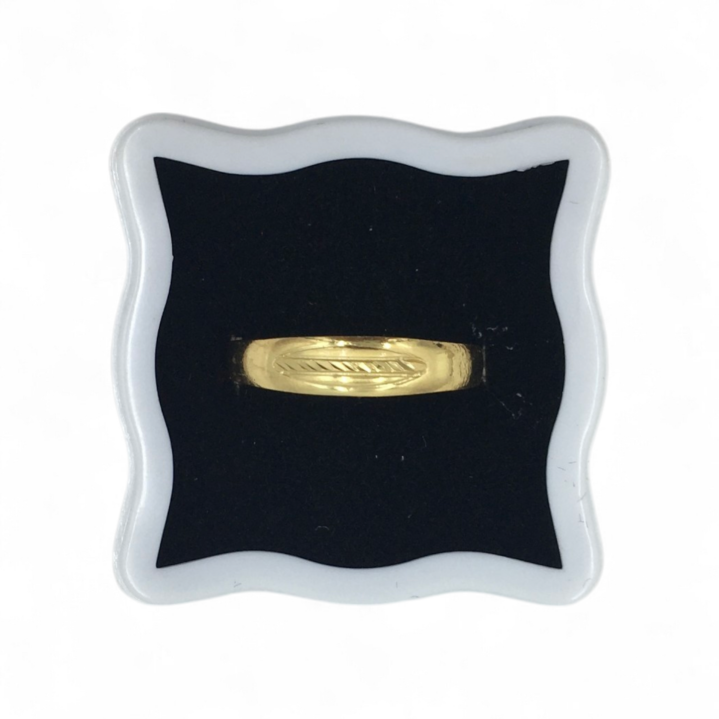 OVAL CENTER DETAIL GOLD LADIES RING