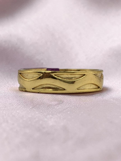 LEAF MOTIF GOLD BAND LADIES RING