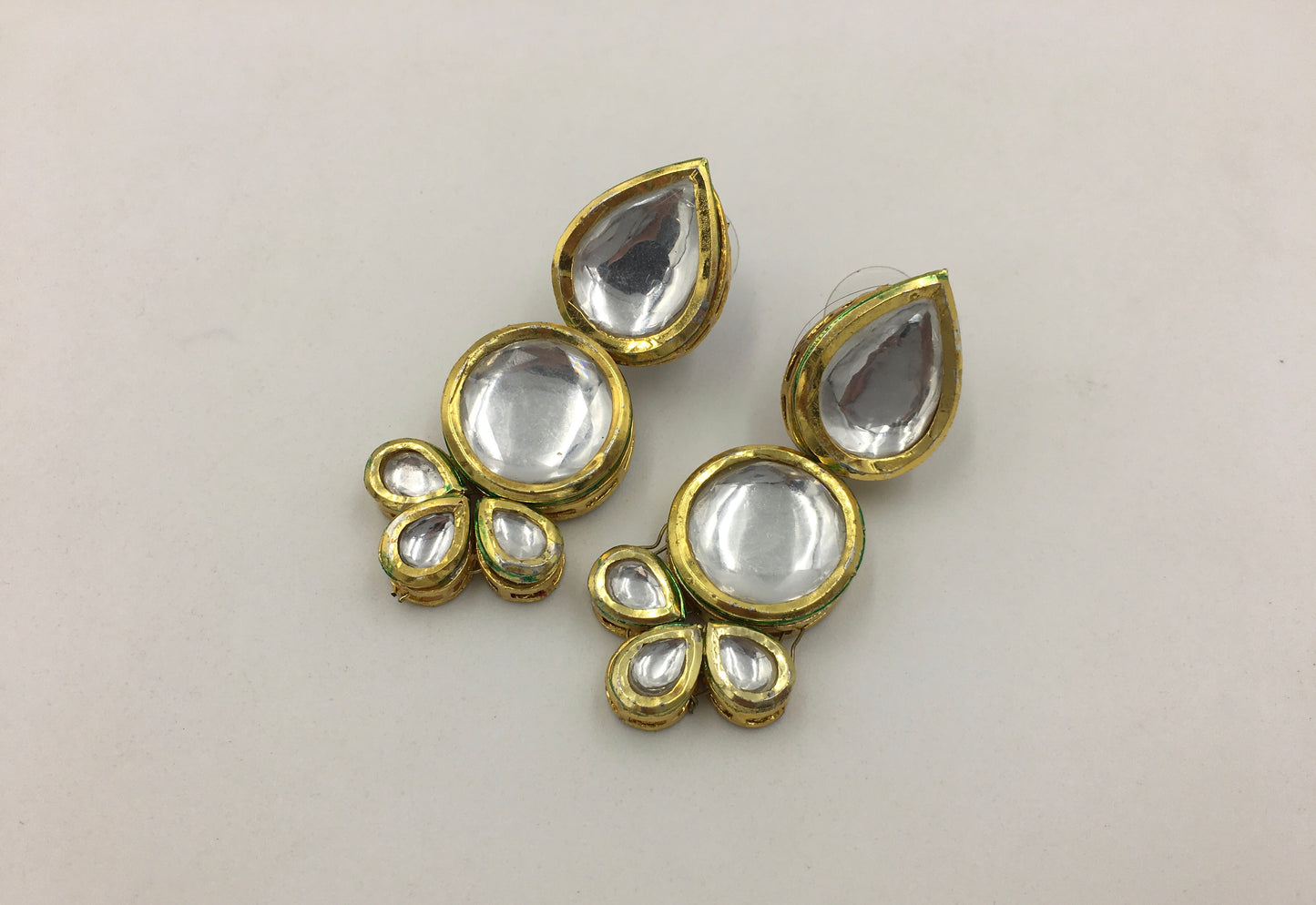 LIVIA KUNDAN NECKLACE SET