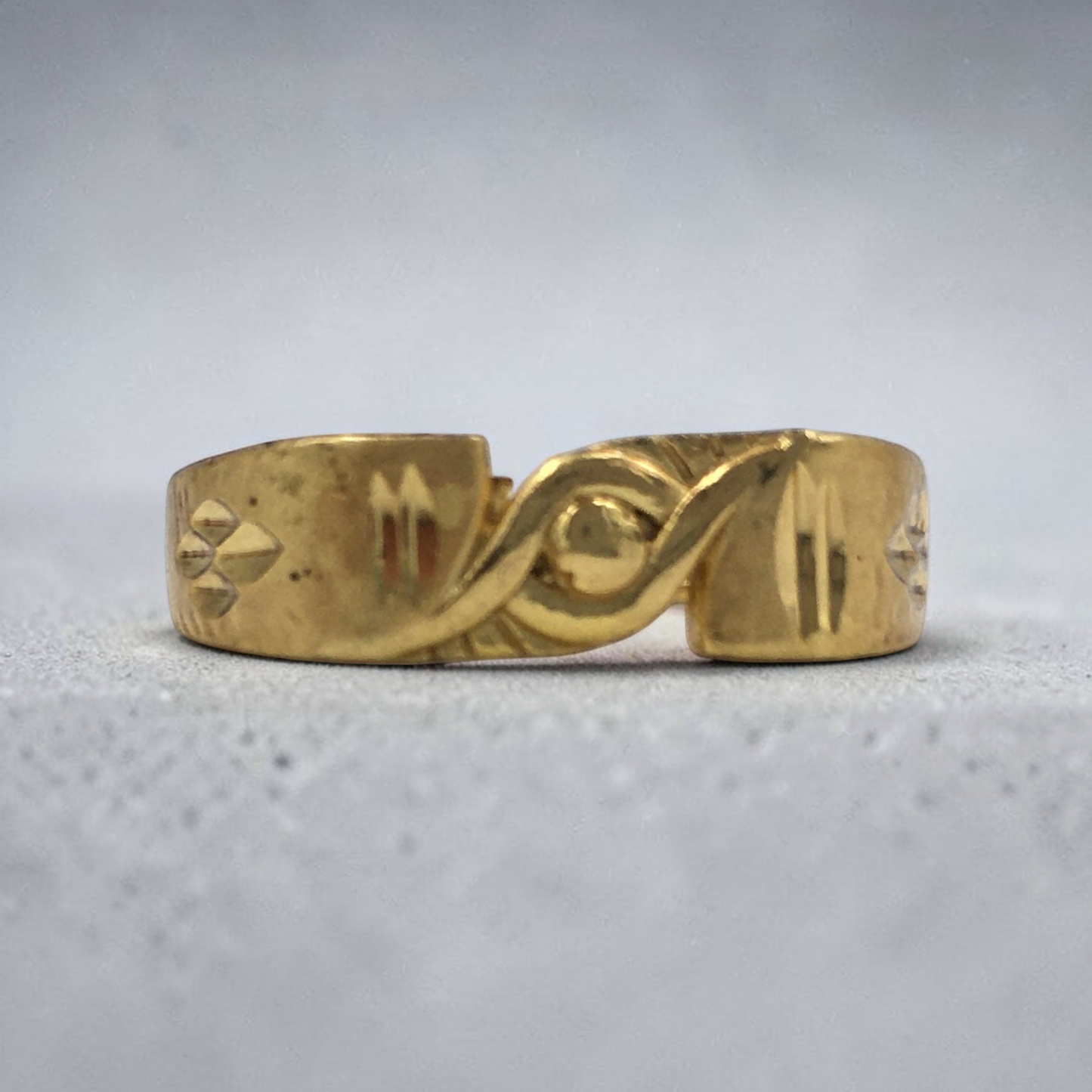 AURMEN INFINITY WAVE GOLD MEN'S RING