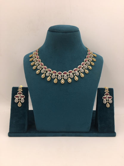 MONET AD NECKLACE SET