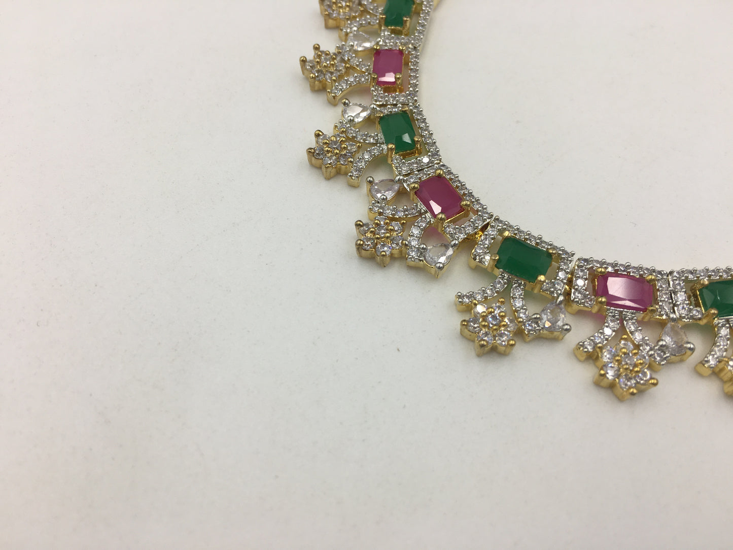 STELLA AD NECKLACE SET
