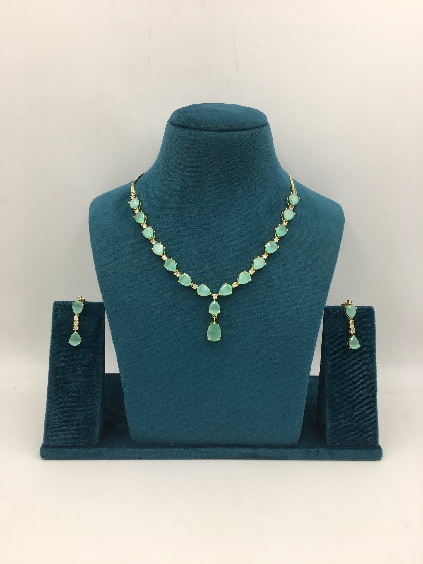 VALERIA AD NECKLACE SET