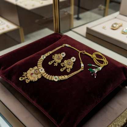 ANTIQUE GOLD RAJWADI NECKLACE SET