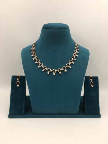 LIVIA AD NECKLACE SET