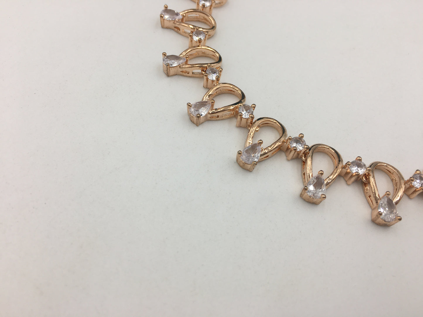 LIVIA AD NECKLACE SET