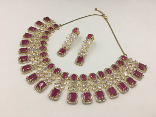 IVY AD NECKLACE SET