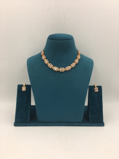 EMMA AD NECKLACE SET