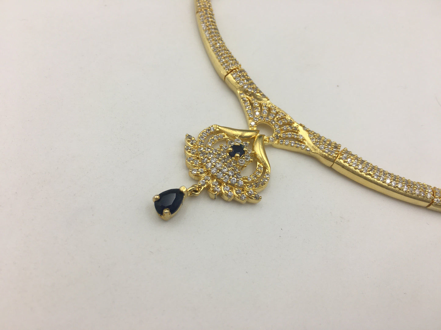 LYSANDRA AD NECKLACE SET