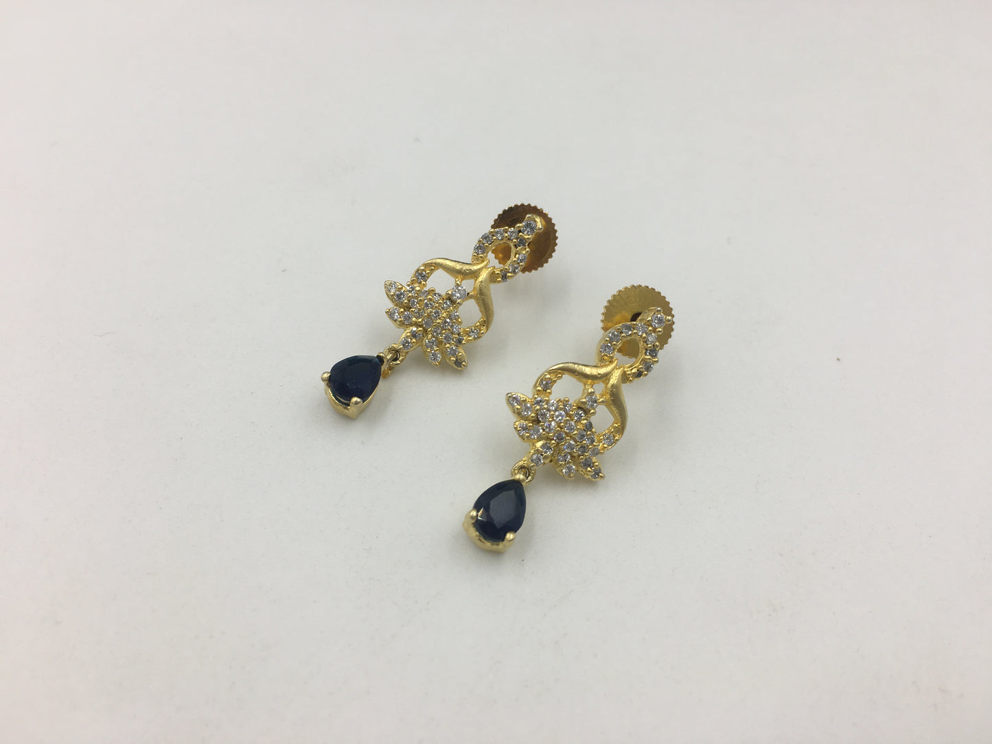 LYSANDRA AD NECKLACE SET