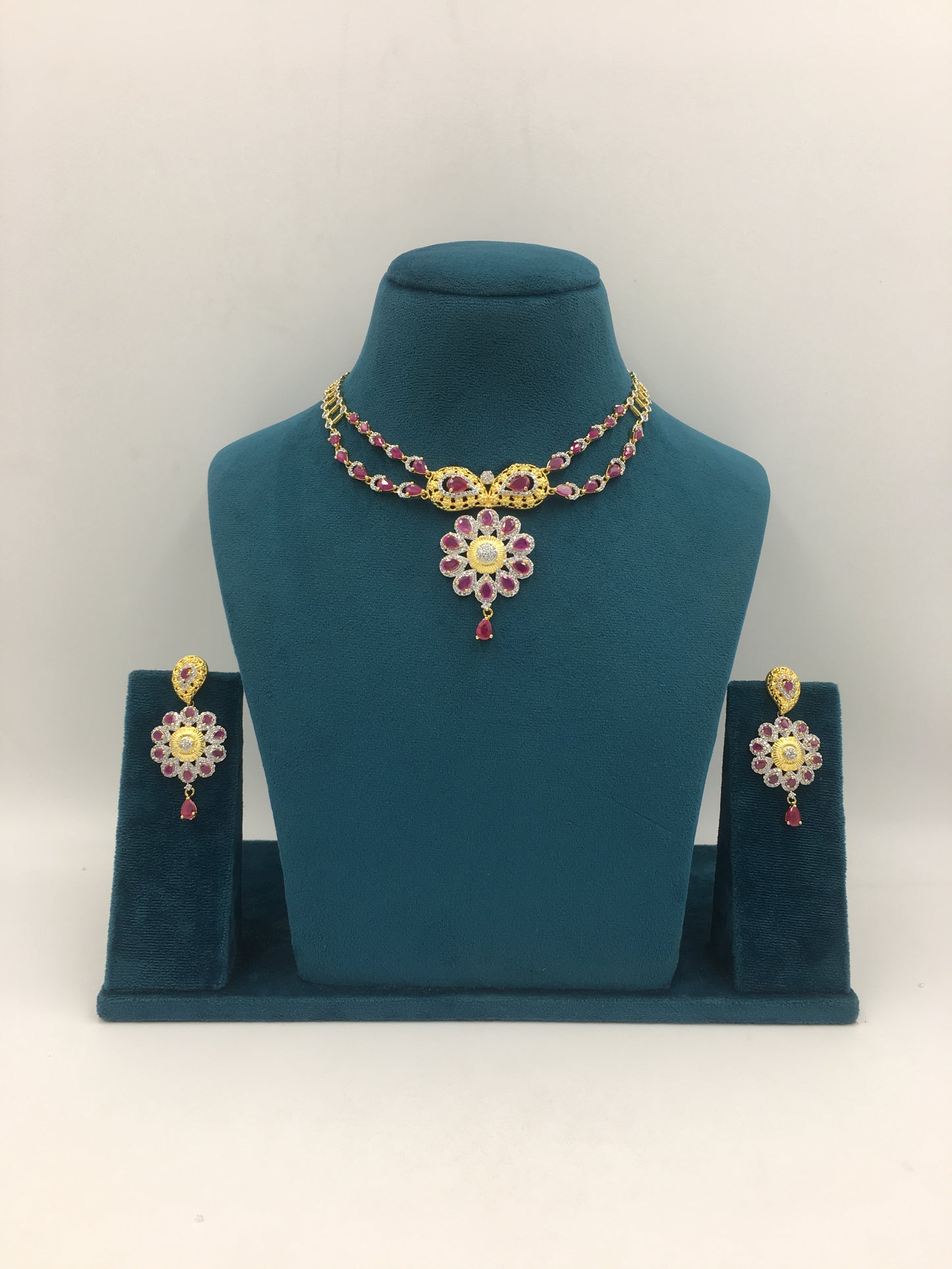 ELSPETH AD NECKLACE SET