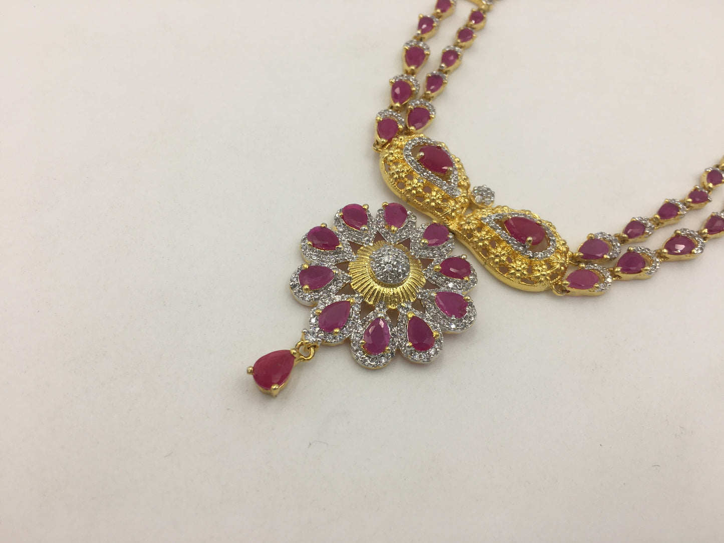 ELSPETH AD NECKLACE SET