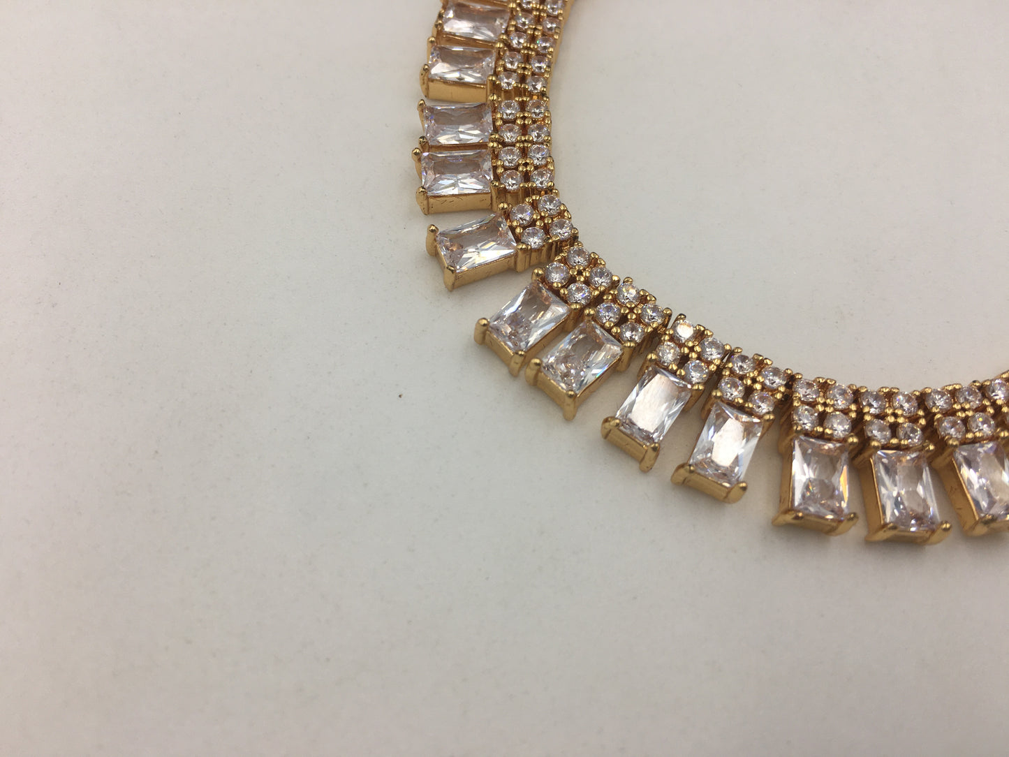 ADRIANA AD NECKLACE SET
