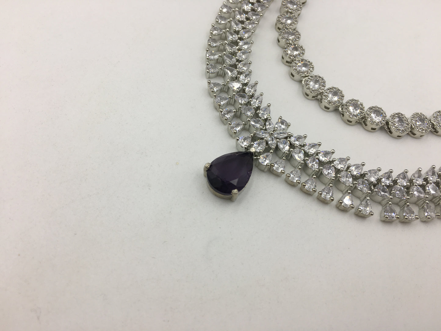 ADELINA AD NECKLACE SET