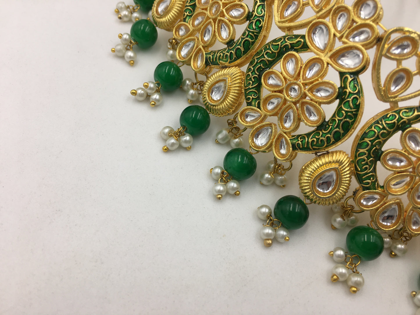 MARCELINE KUNDAN NECKLACE SET