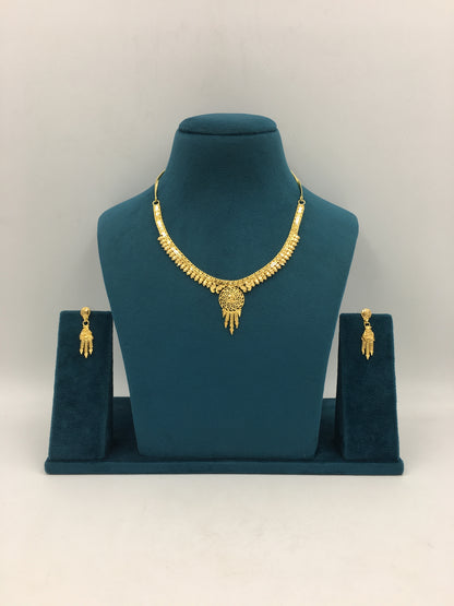 CHITRANI FORMING NECKLACE SET