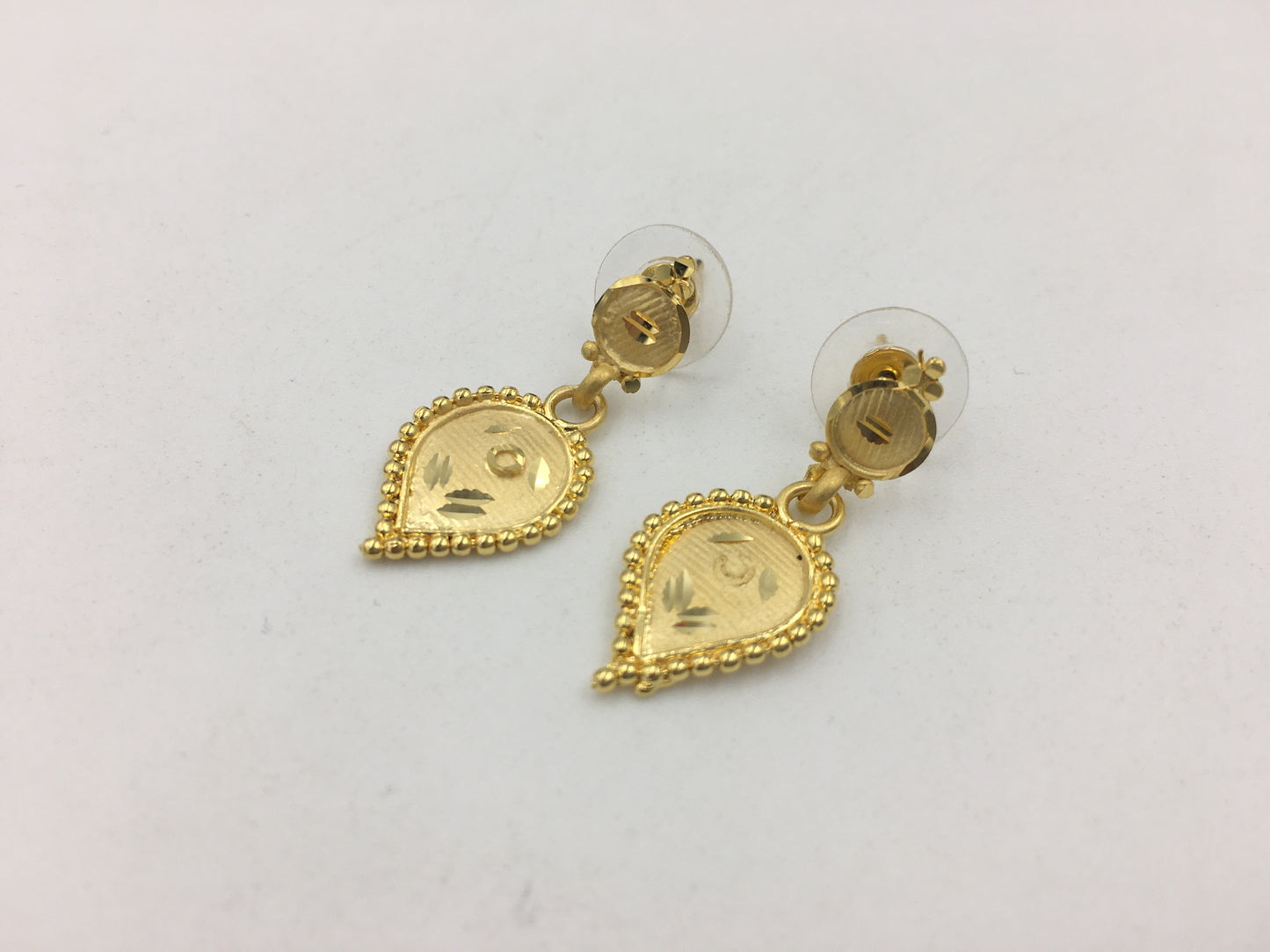 SREENIDHI FORMING NECKLACE SET