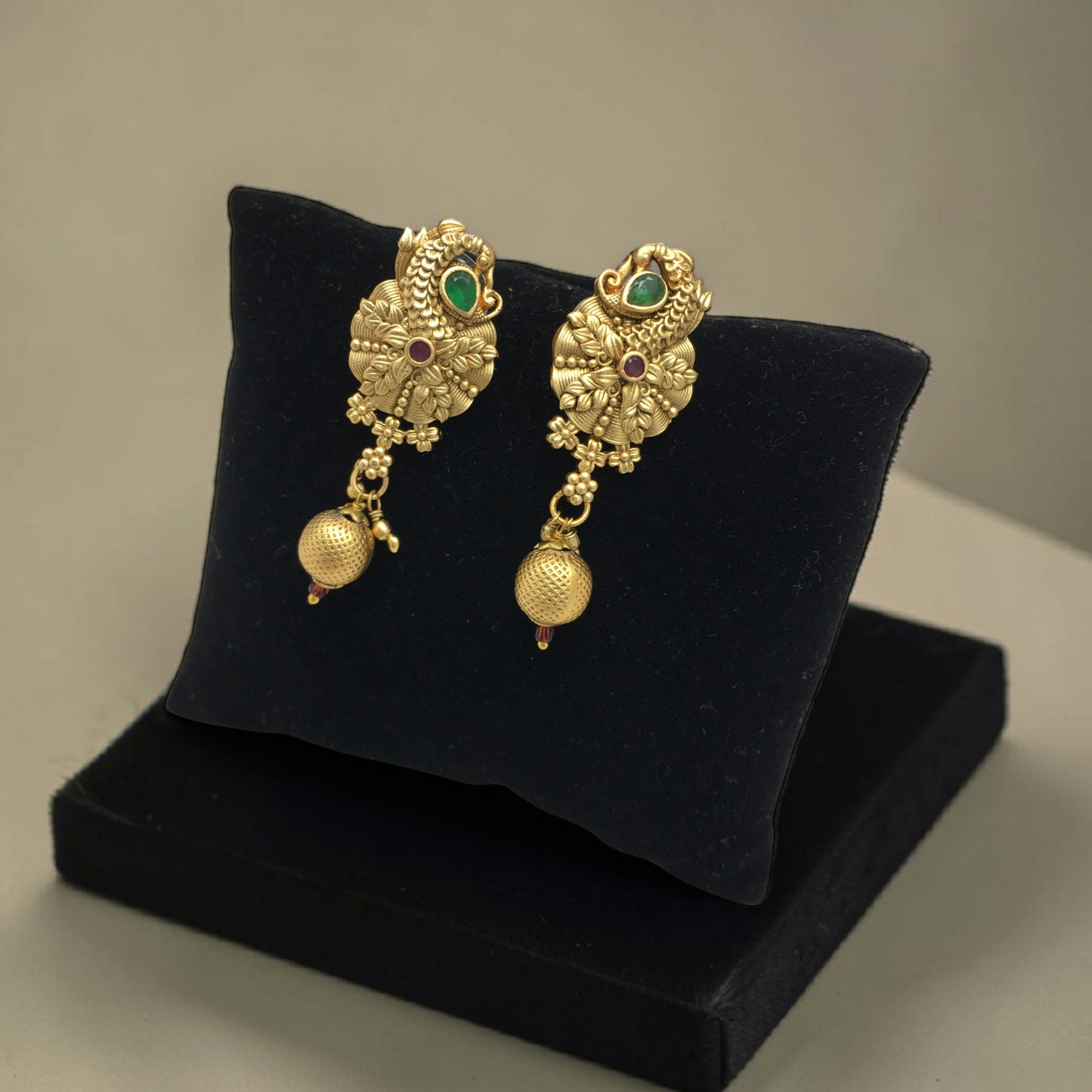 HERITAGE RAJWADI PEACOCK DESIGN MANGALSUTRA WITH STONE DETAILING