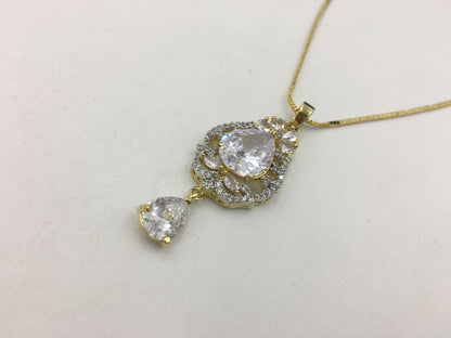 ALESSANDRA AD CHAIN PENDANT