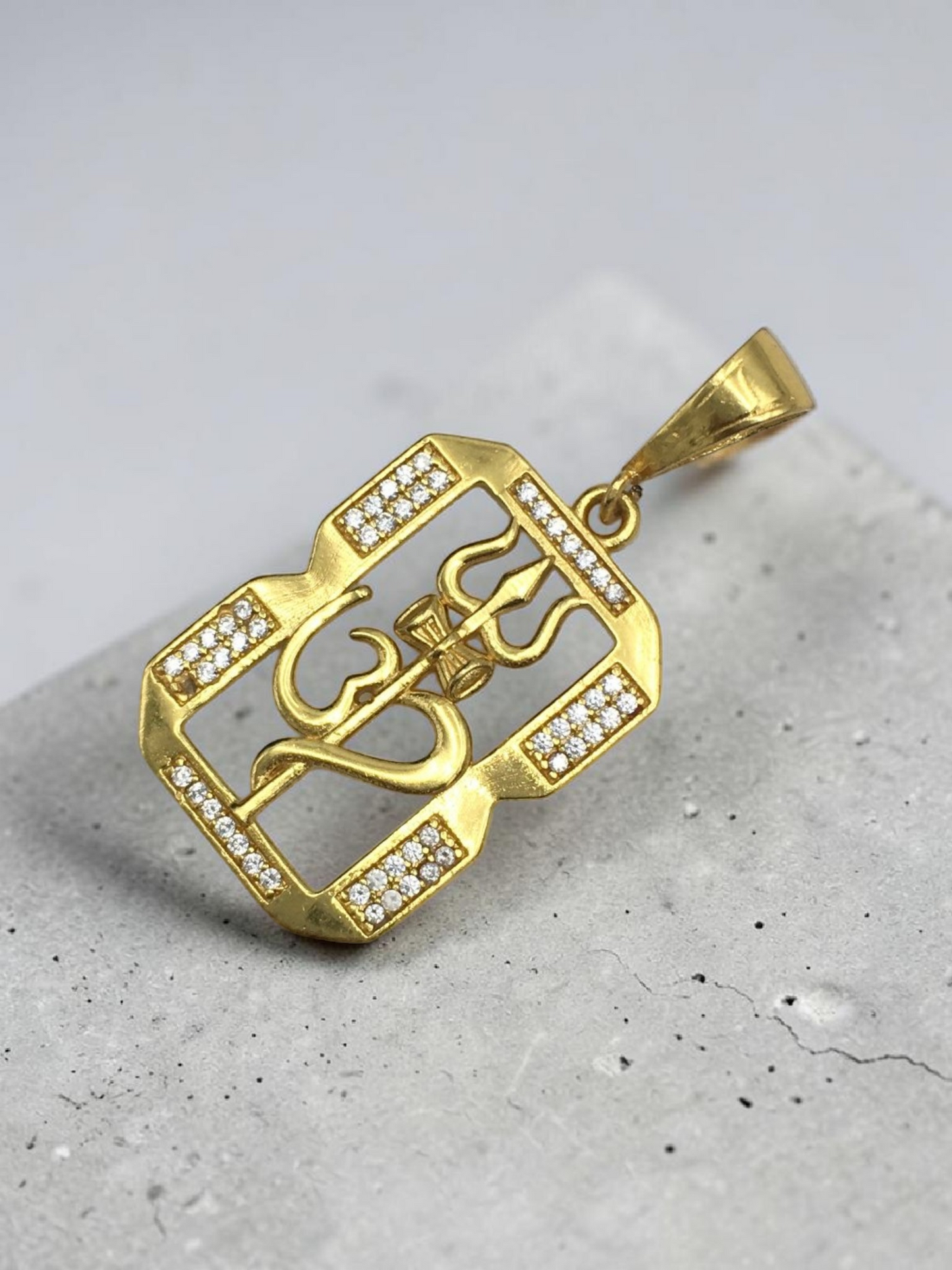 TRISHUL OM MICRO GOLD PLATED CHAIN PENDANT