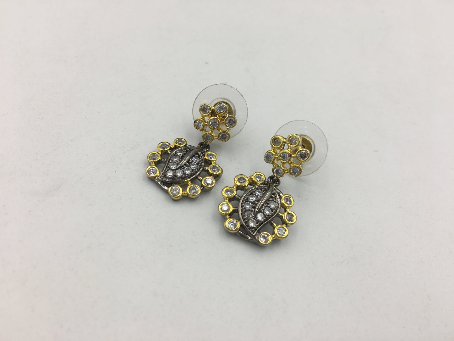 ARABELLA AD CHAIN PENDANT
