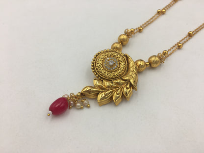 MADELINE AD CHAIN PENDANT