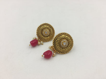 MADELINE AD CHAIN PENDANT