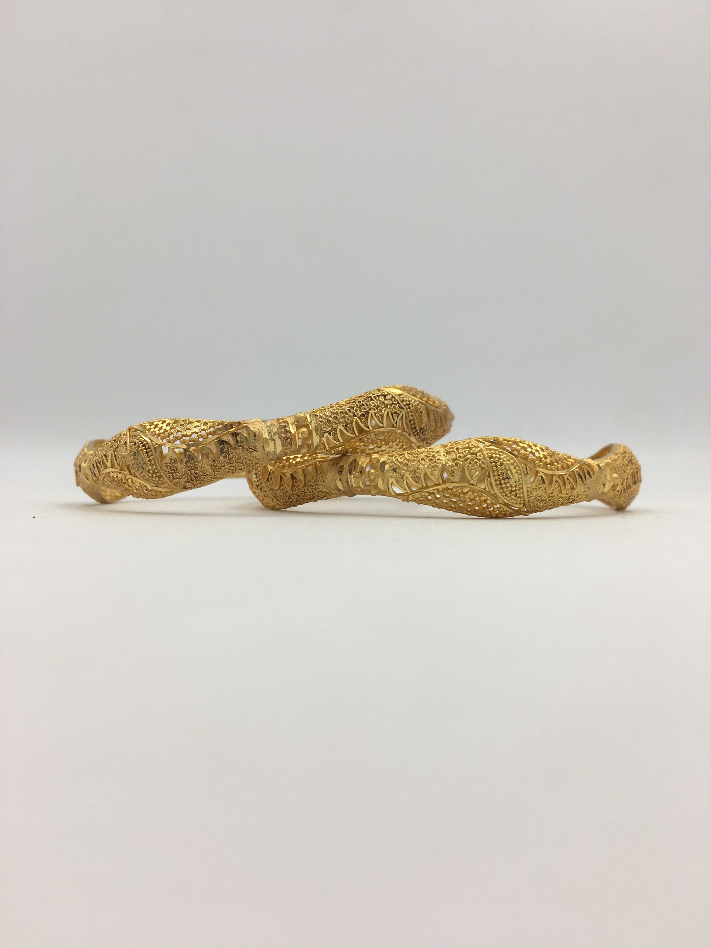 ANAYA GOLD PLATED BANGLES