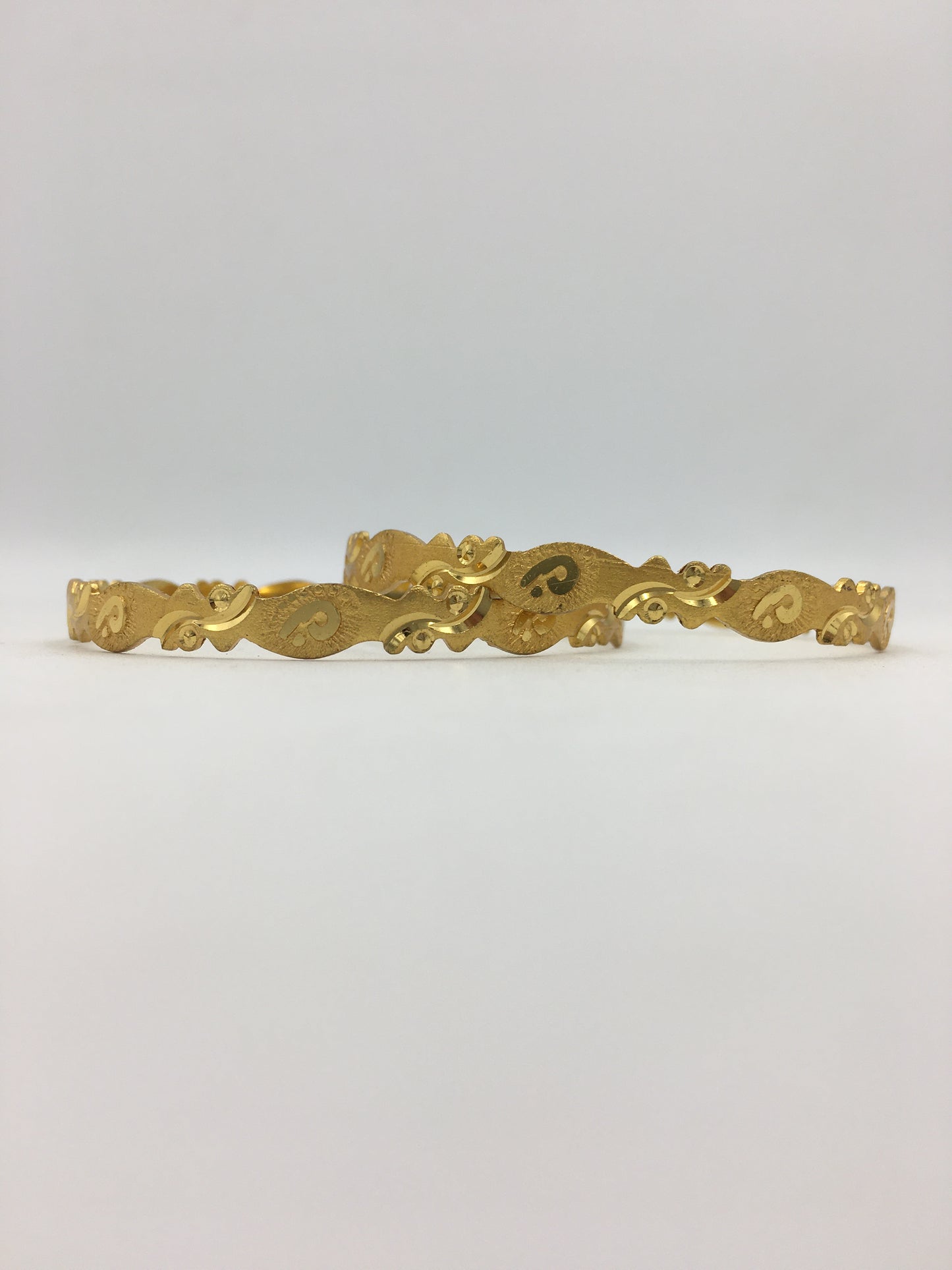 ASHITA MICRO GOLD PLATED BANGLES