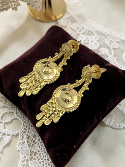 NAVYA FORMING LONG NECKLLACE SET