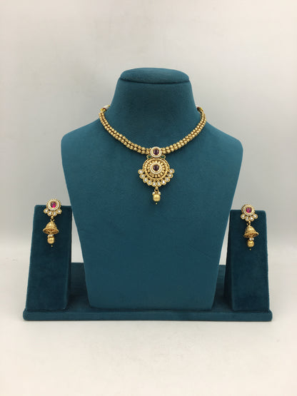 NIVEDITA GOLDEN NECKLACE SET