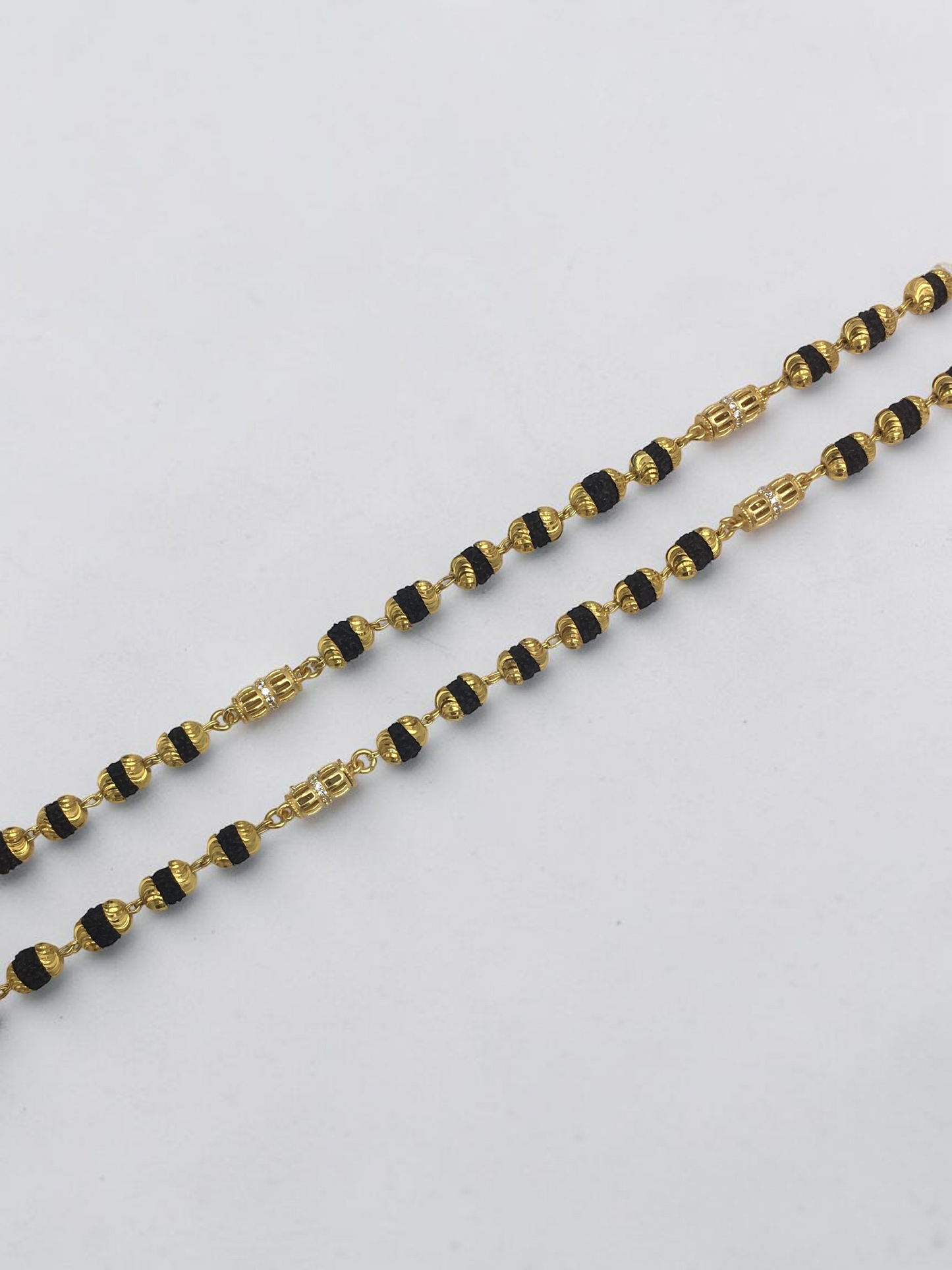 ROYAL CYLINDER AD RUDRAKSH MEN’S MALA