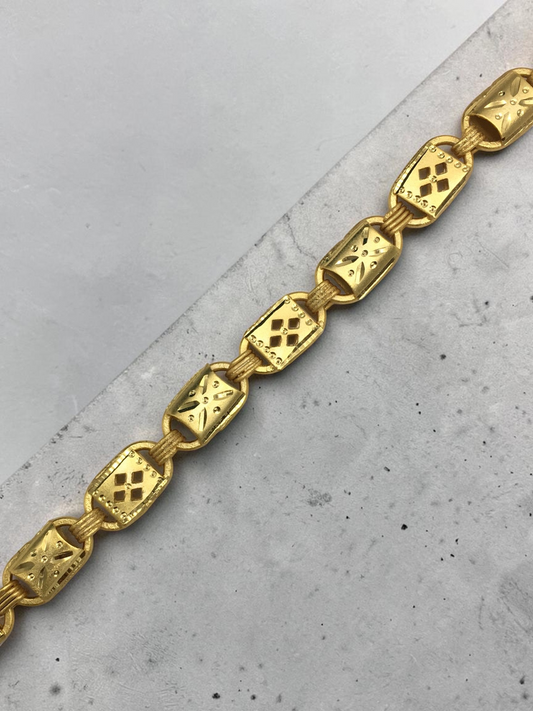 REGAL BARREL GOLD PLATED BRACELET FOR MEN