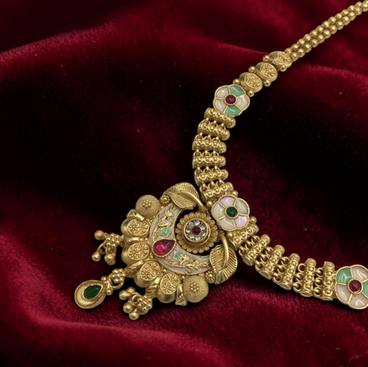 ANTIQUE GOLD RAJWADI NECKLACE SET