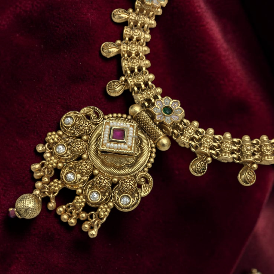 ROYAL RAJWADI ANTIQUE GOLD NECKLACE SET