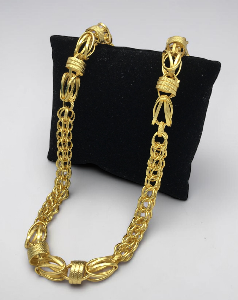 TITAN LOOP GOLD FINISH MEN'S CHAIN
