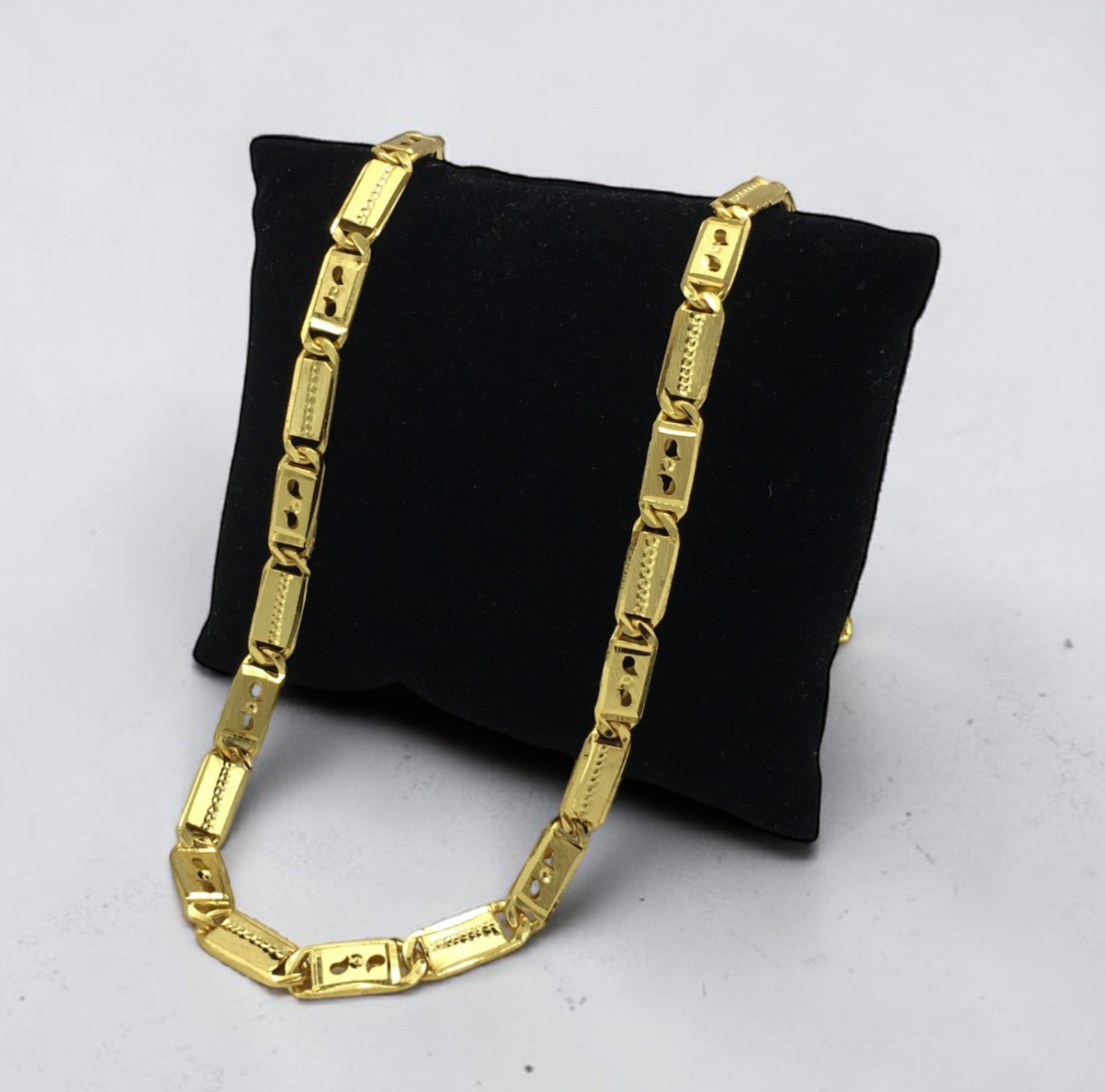 LUXE RECTANGULAR LINK MEN’S CHAIN