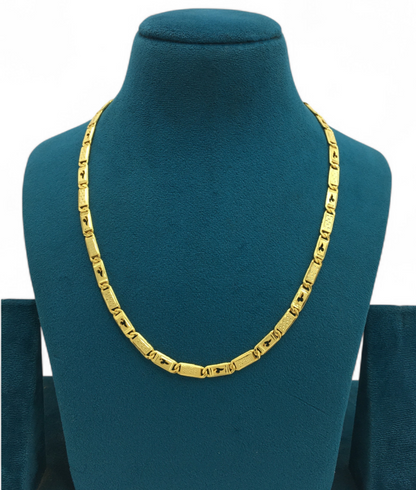 BLACK ACCENT PREMIUM MEN’S GOLD CHAIN