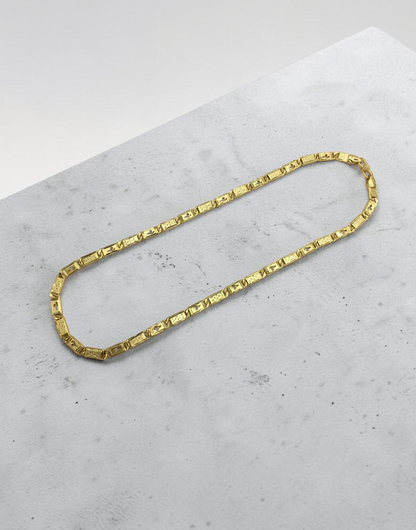BLACK ACCENT PREMIUM MEN’S GOLD CHAIN