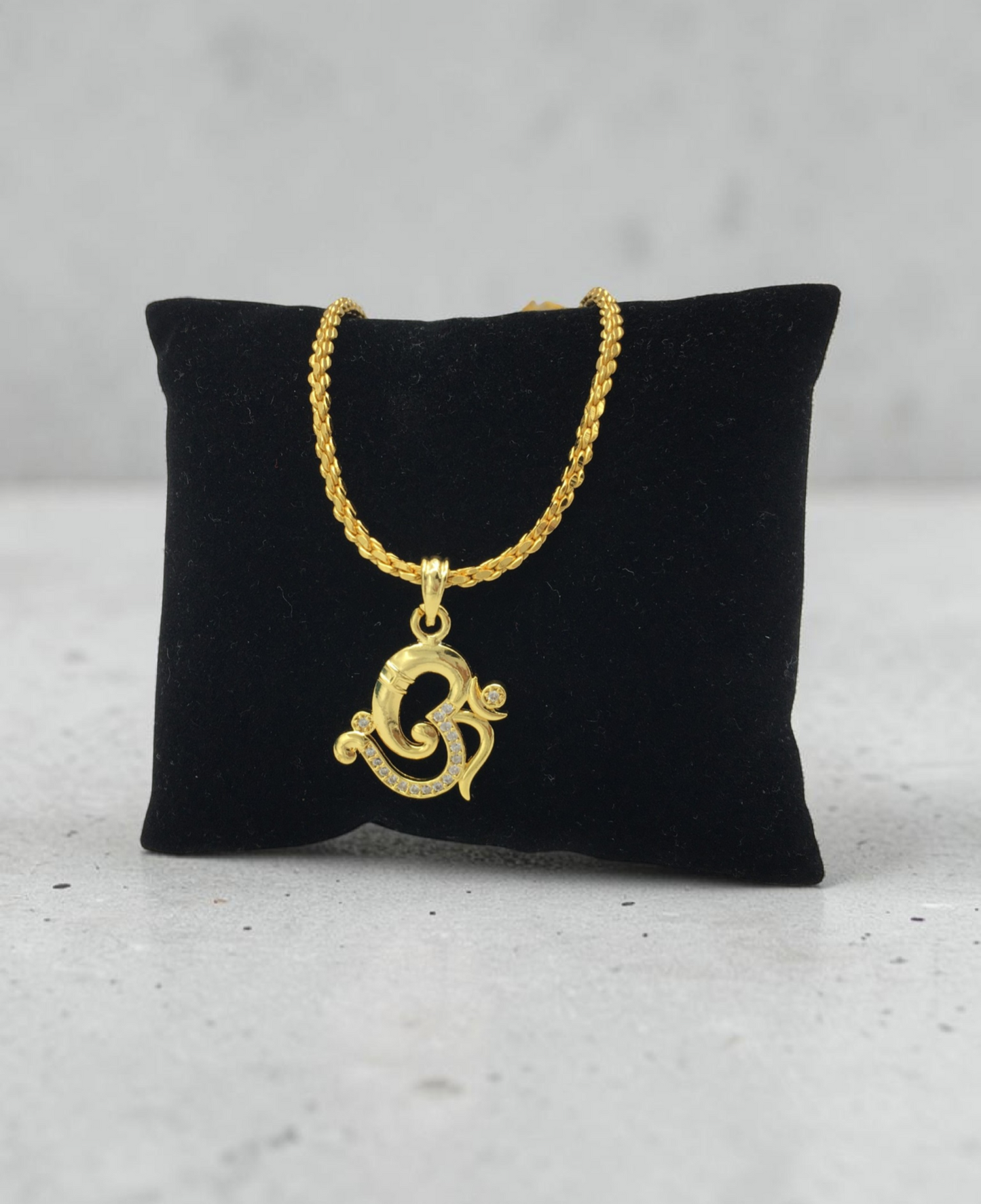 GANPATI OM MICRO GOLD PLATED CHAIN PENDANT
