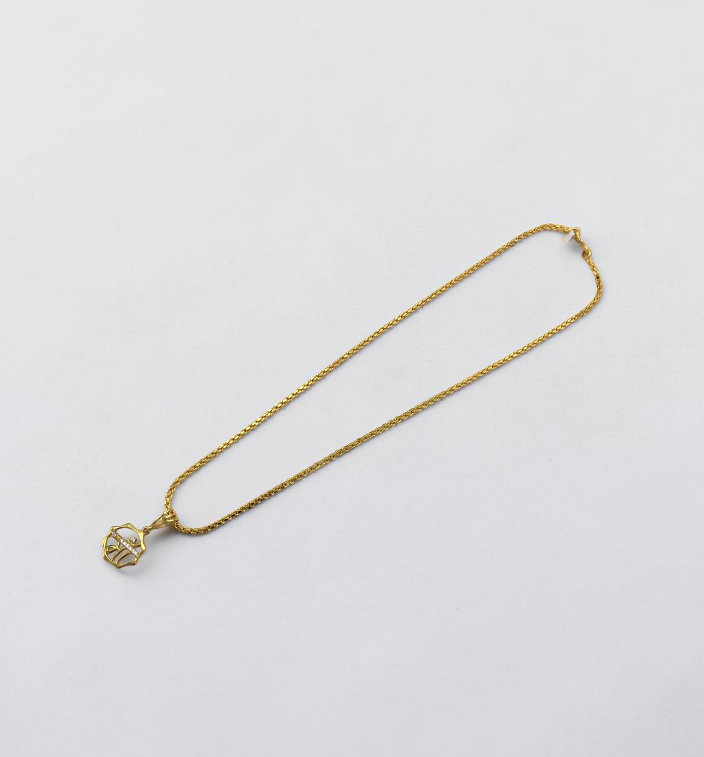 MAA MICRO GOLD PLATED PENDANT CHAIN