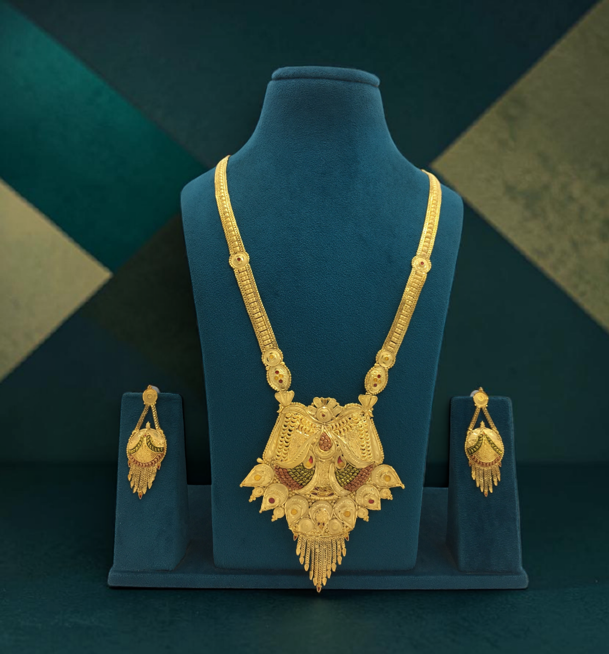 VRINDA FORMING NECKLACE SET