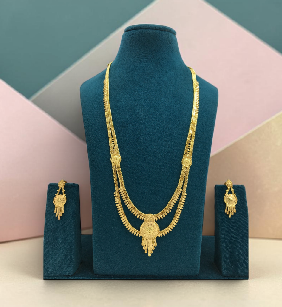 PARNIKA FORMING NECKLACE SET