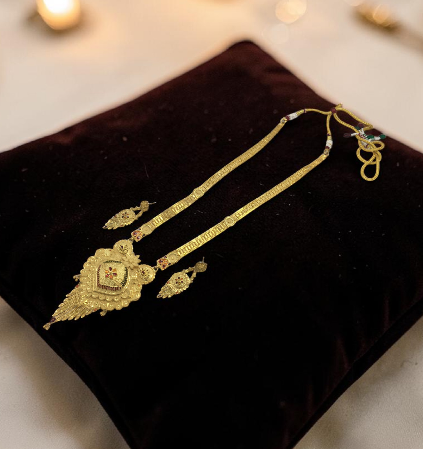 RAHA FORMING NECKLACE SET