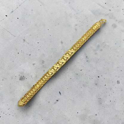APEX STRIKE GOLD FINISH BRACELET