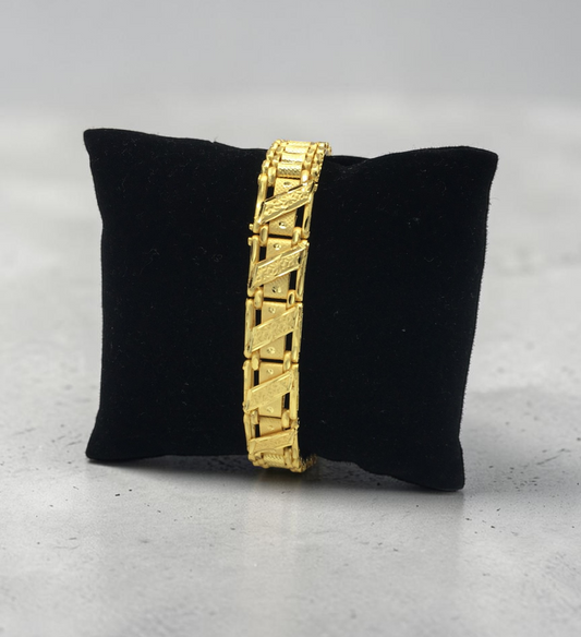 APEX STRIKE GOLD FINISH BRACELET