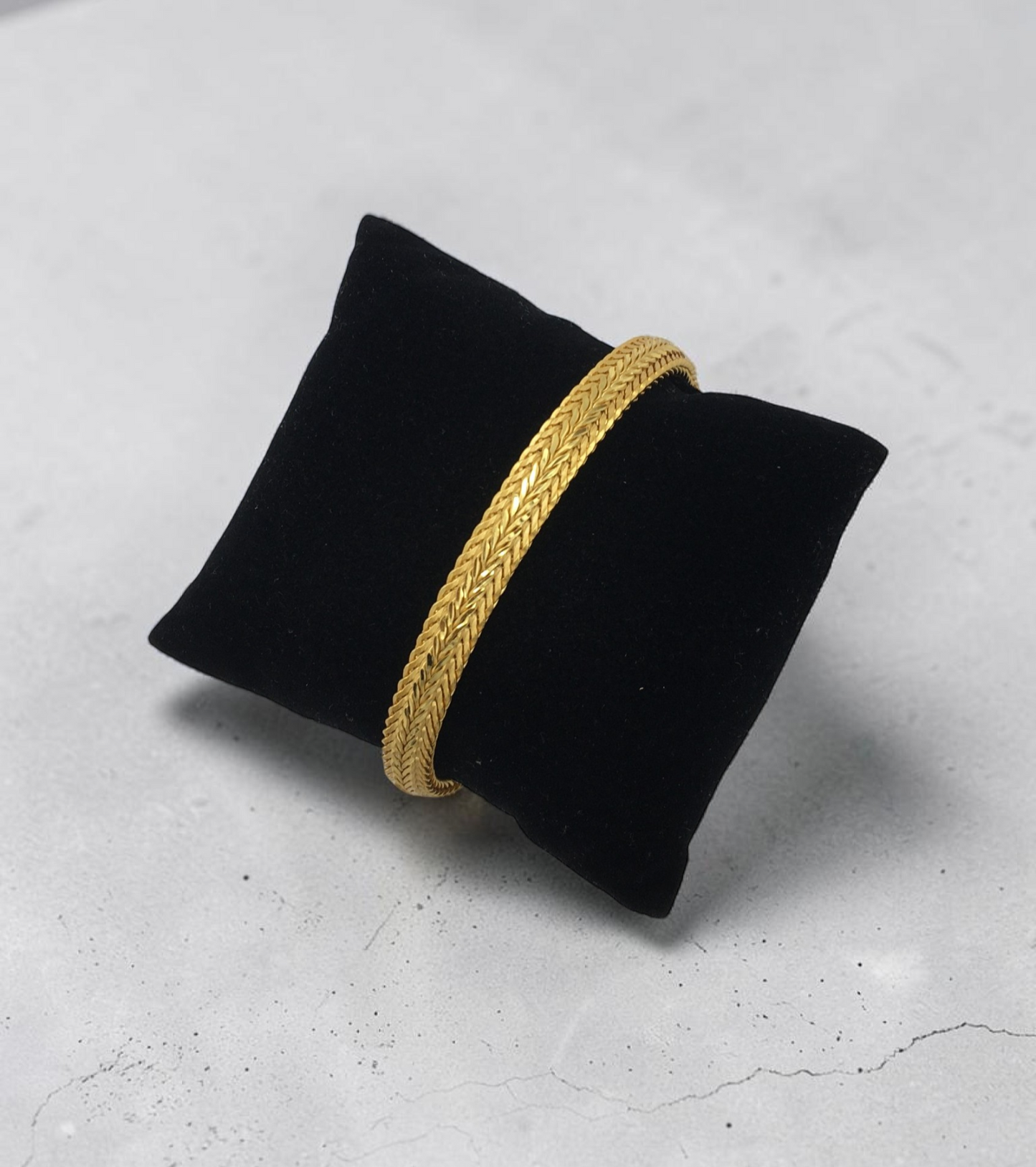 ROYAL WHEAT WEAVE GOLD PLATED BRACELET FOR MEN