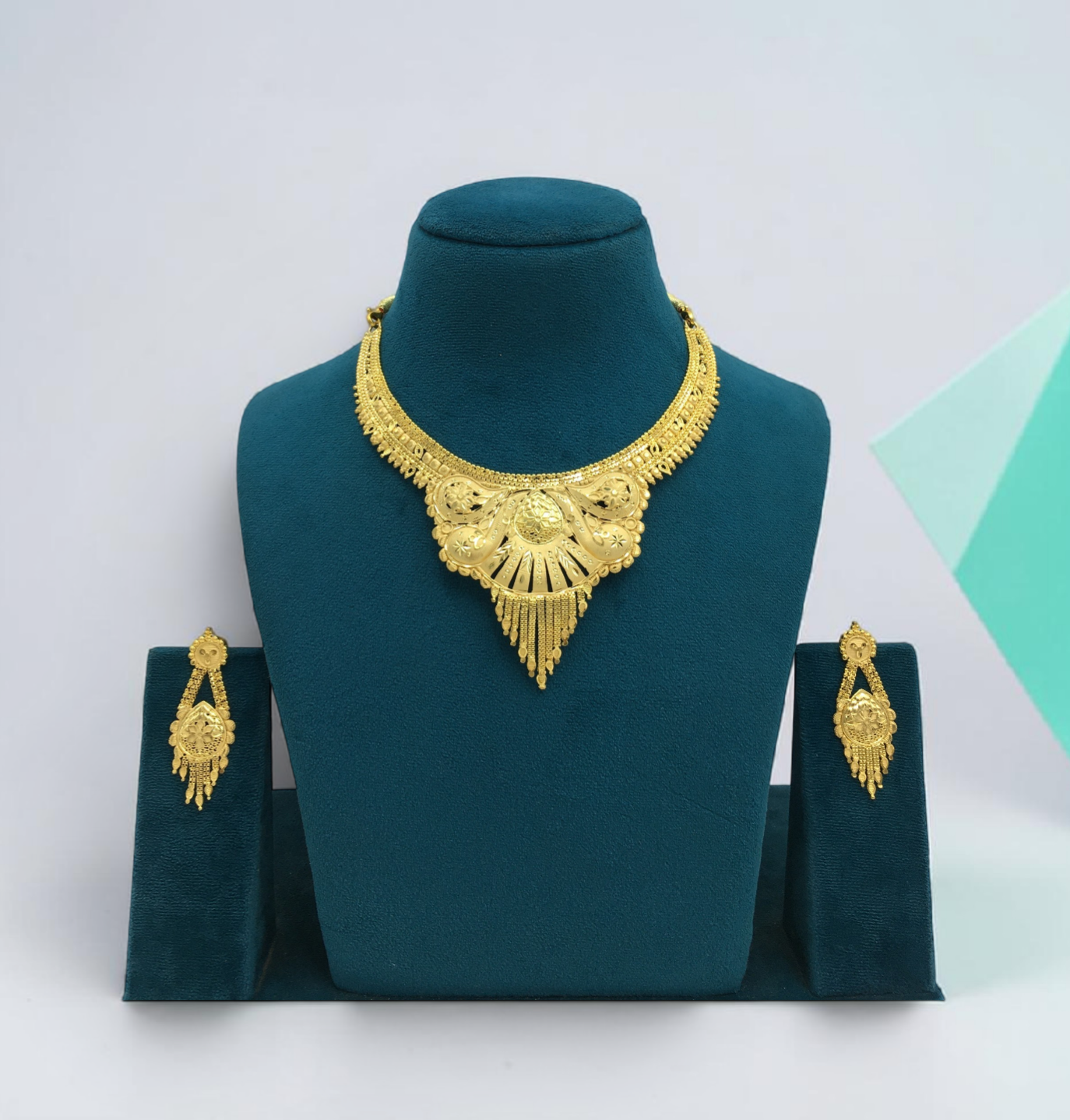 MAHIRA MAYUR ONE GRAM FORMING SHORT NECKLACE SET WITH EARRINGS FOR WOMEN | TRADITIONAL GOLD FINISH JEWELLERY
