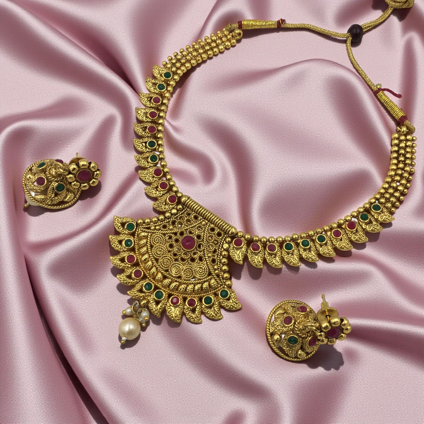 PRANUSHA BRASS NECKLACE SET