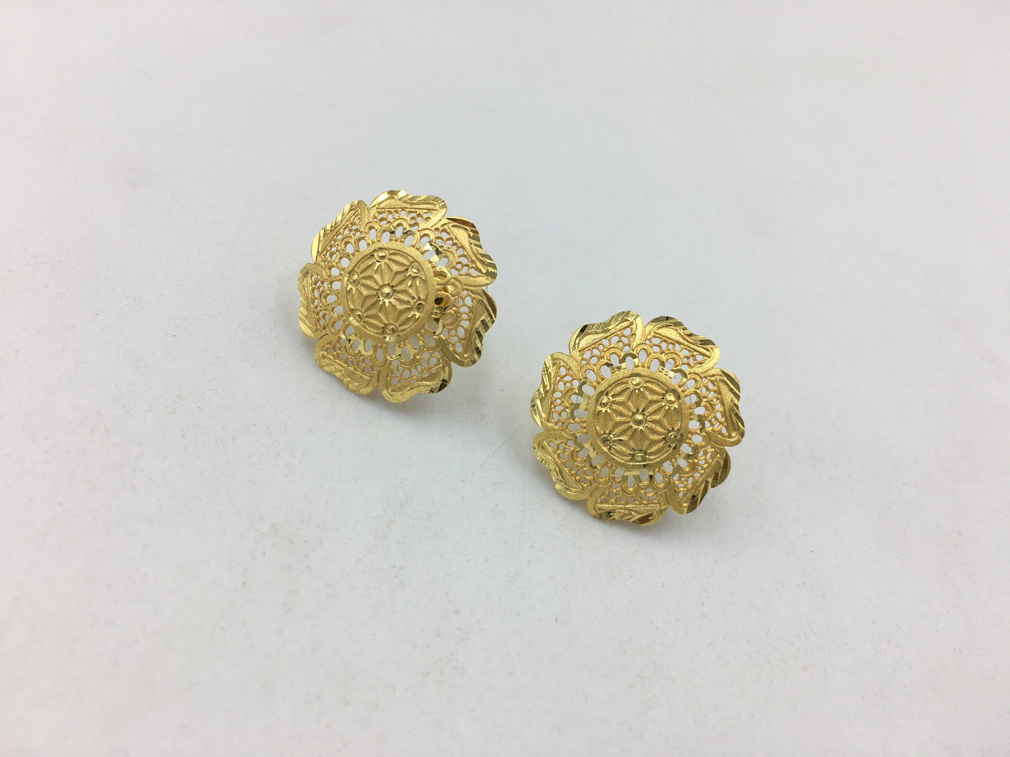 PRAVISHA 1 GRAM FORMING CHAIN PENDANT